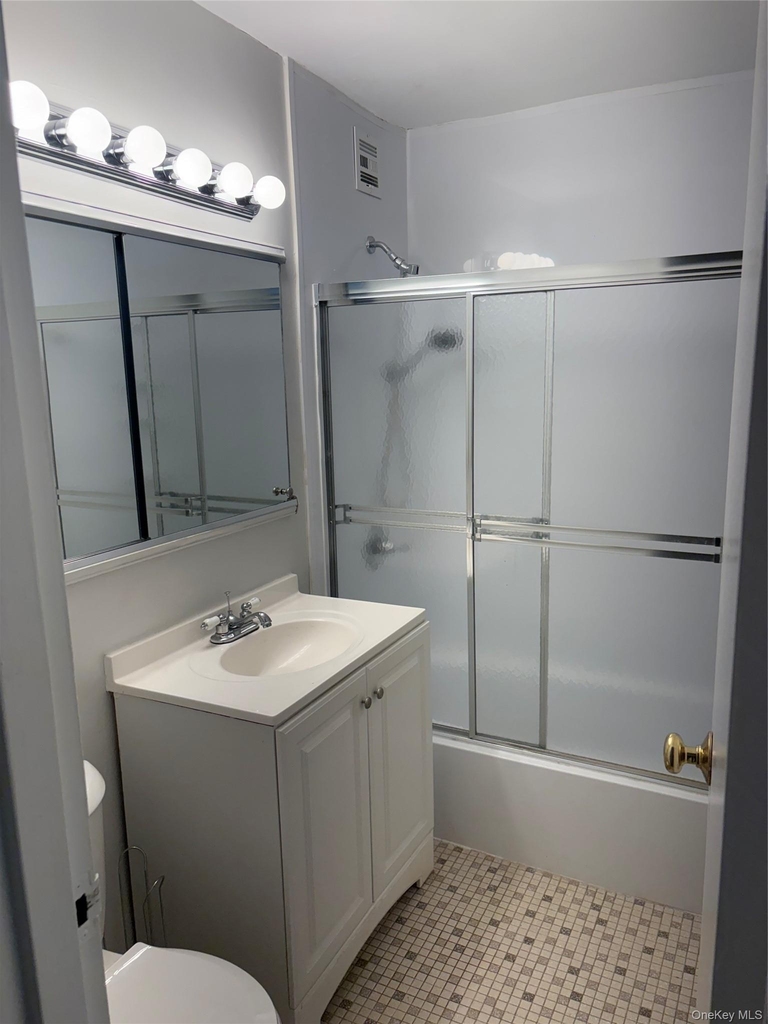 101 Clinton Avenue - Photo 5