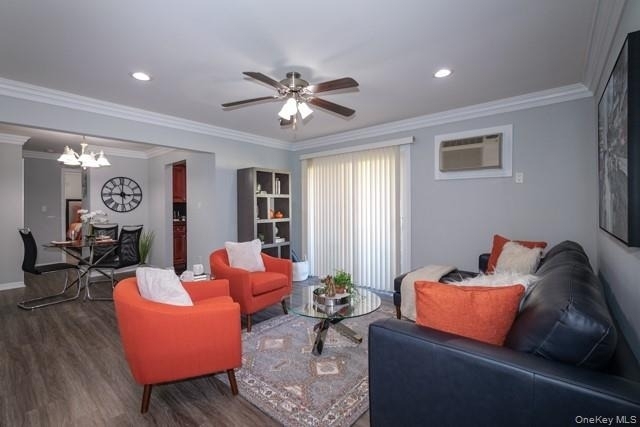 675 Conklin Street - Photo 3