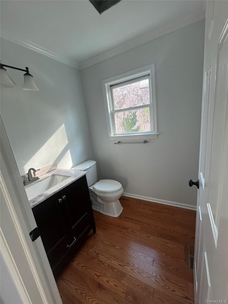 8 Marion Avenue - Photo 11