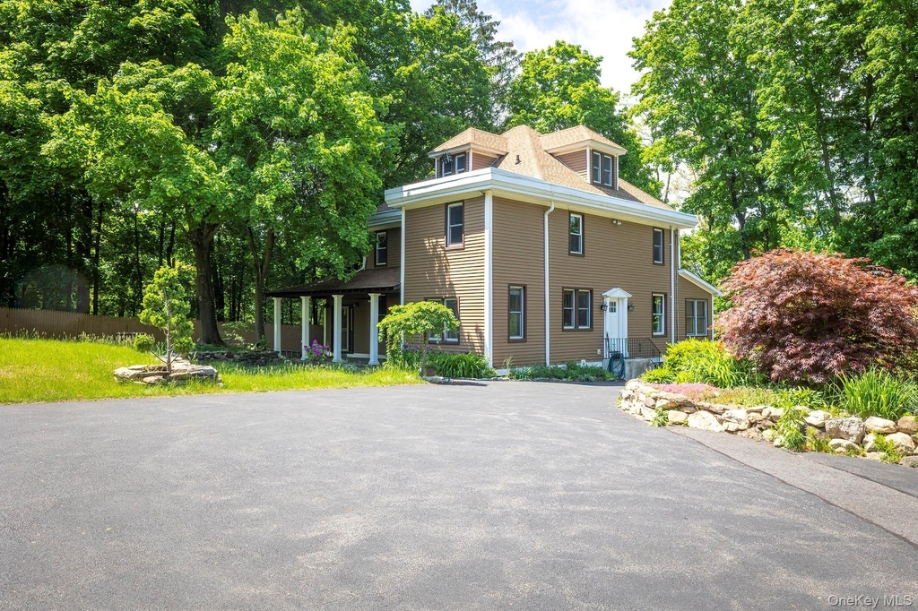 65 Furnace Dock Road - Photo 2