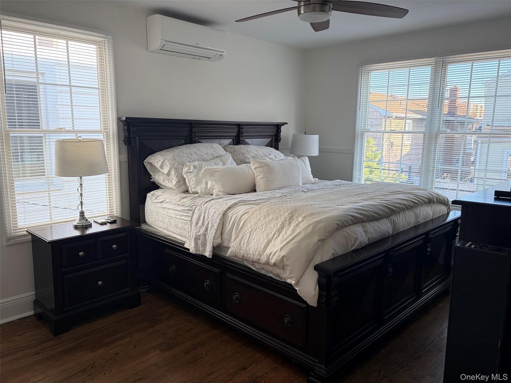 326 E Walnut Street - Photo 8