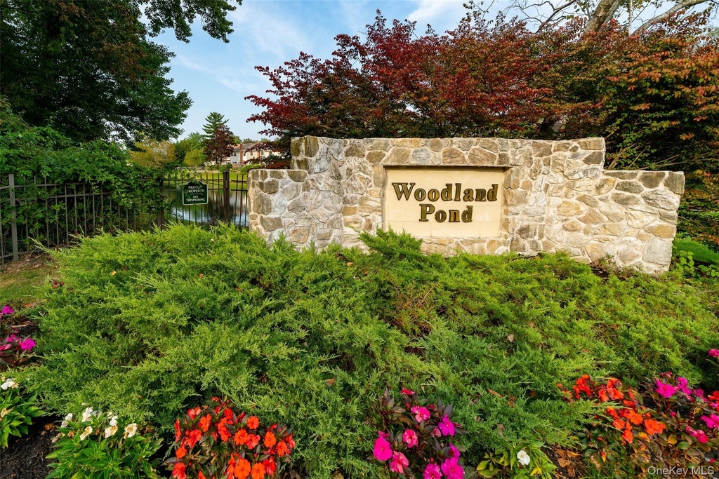 100 Woodlake Drive W - Photo 28