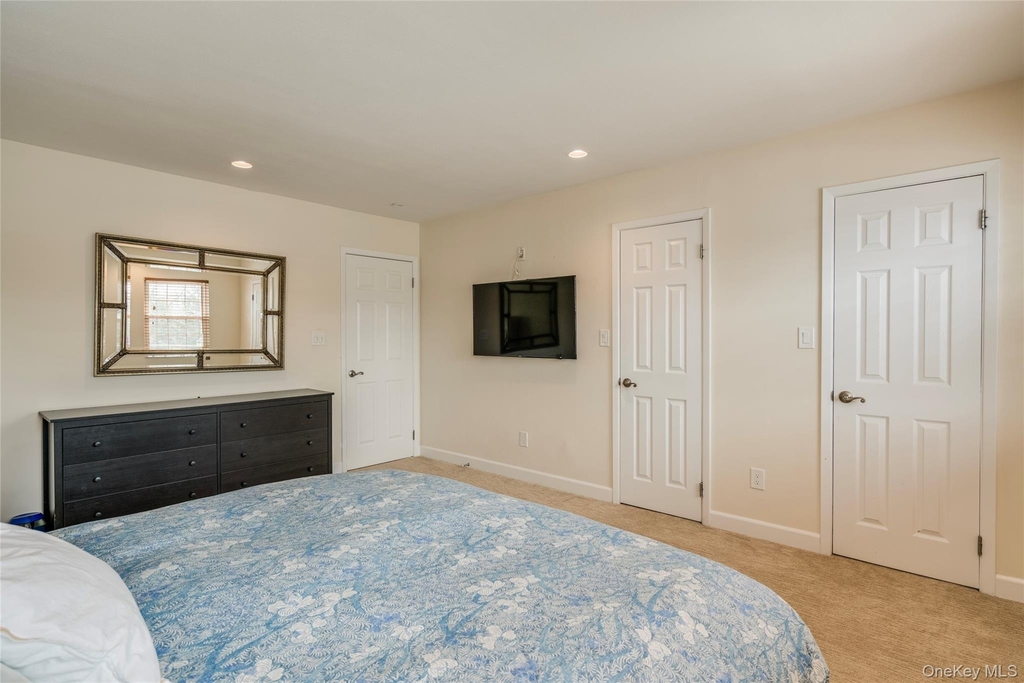 100 Woodlake Drive W - Photo 13