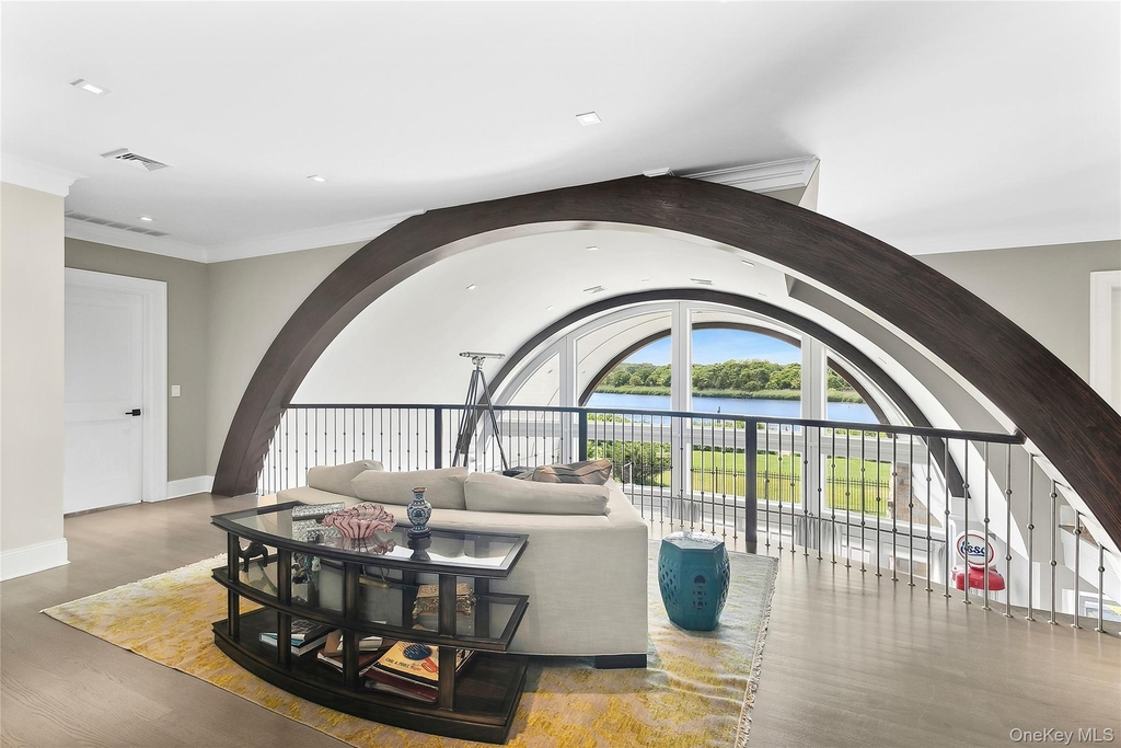 61 A South Bay Avenue - Photo 18
