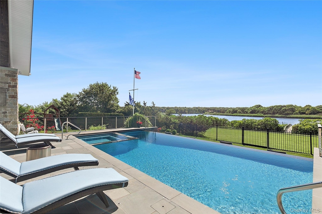 61 A South Bay Avenue - Photo 35