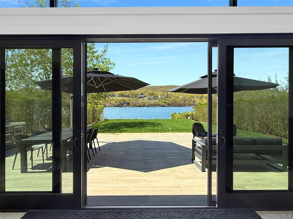 12 Hudson River Lane - Photo 17