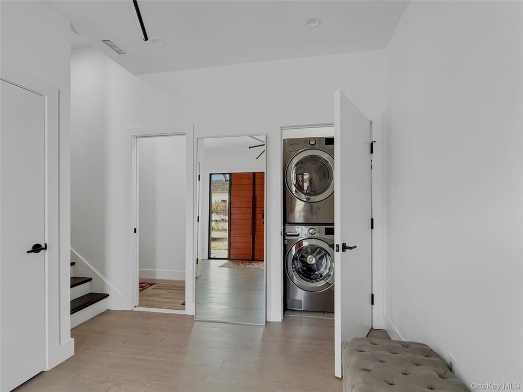 12 Hudson River Lane - Photo 8