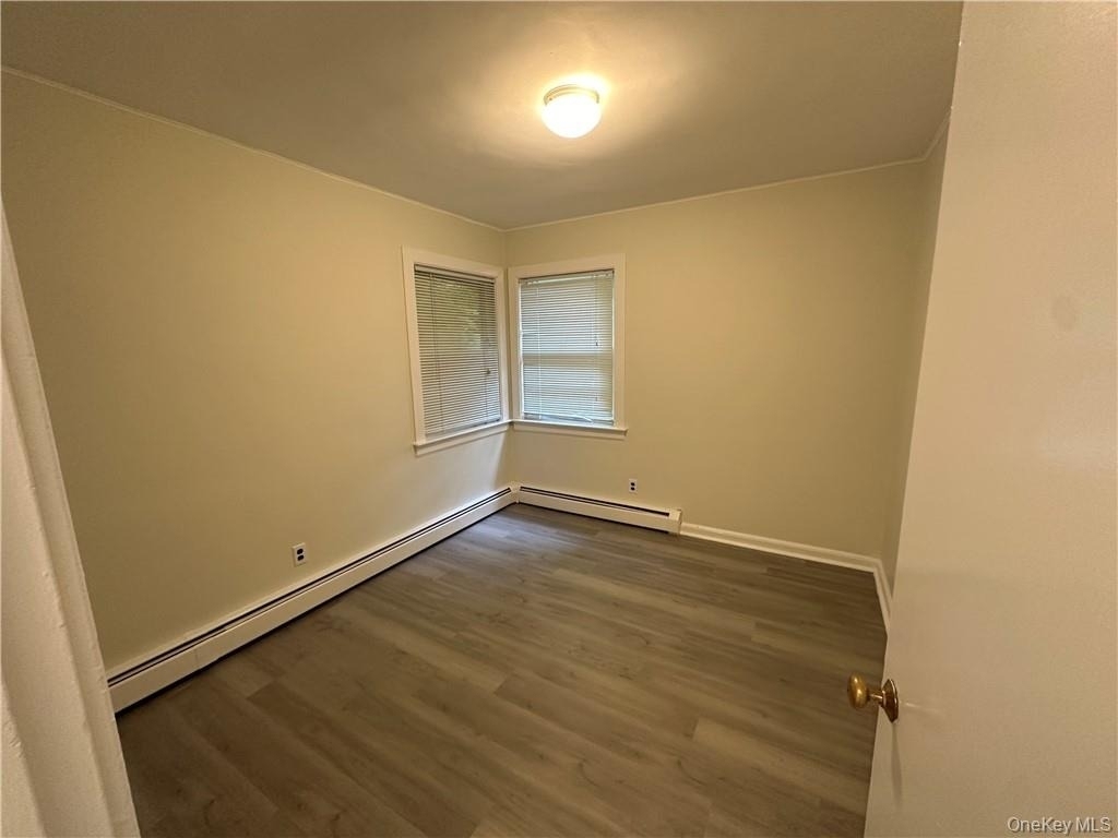 11 Chase Avenue - Photo 4