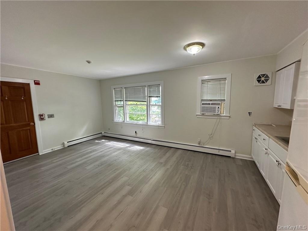 11 Chase Avenue - Photo 2