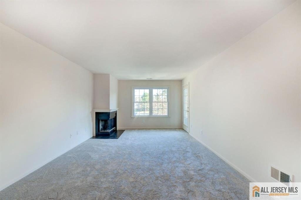 1909 Tanglewood Court - Photo 4