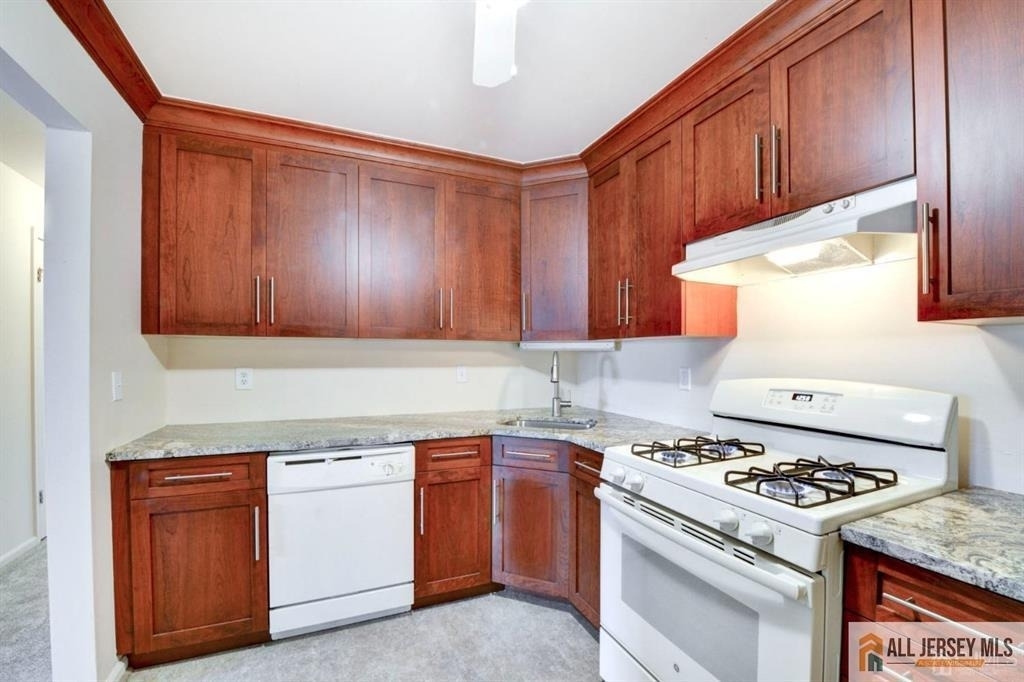 1909 Tanglewood Court - Photo 7