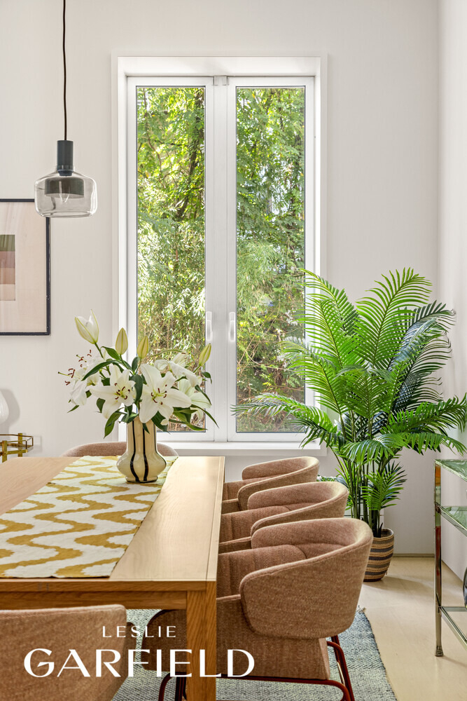 240 E 61st Street - Photo 6