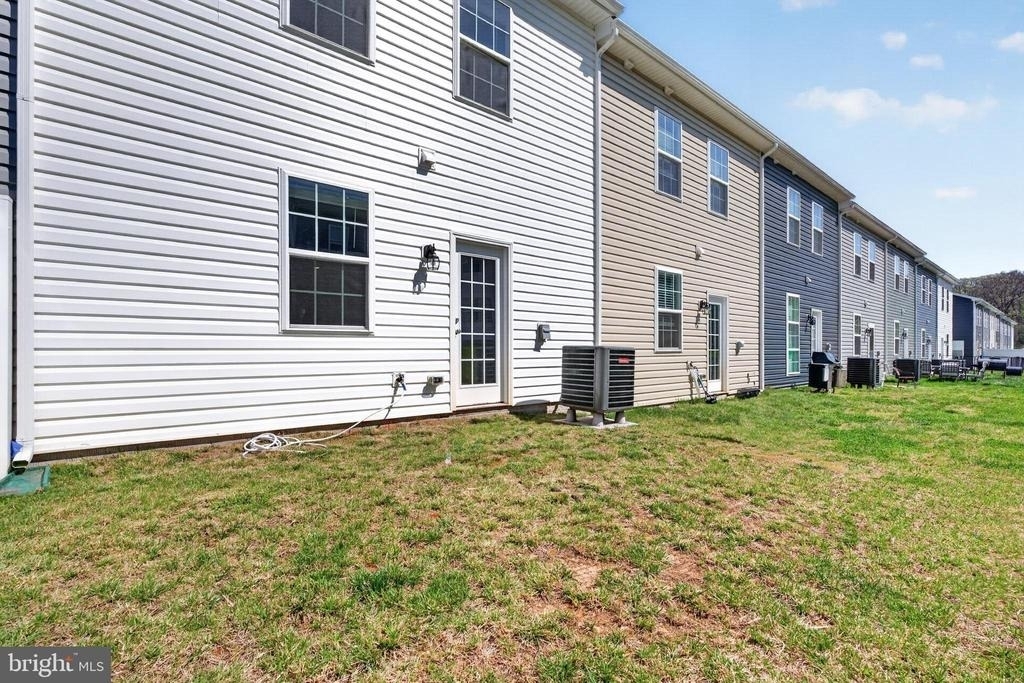 183 Caterpillar Drive - Photo 32