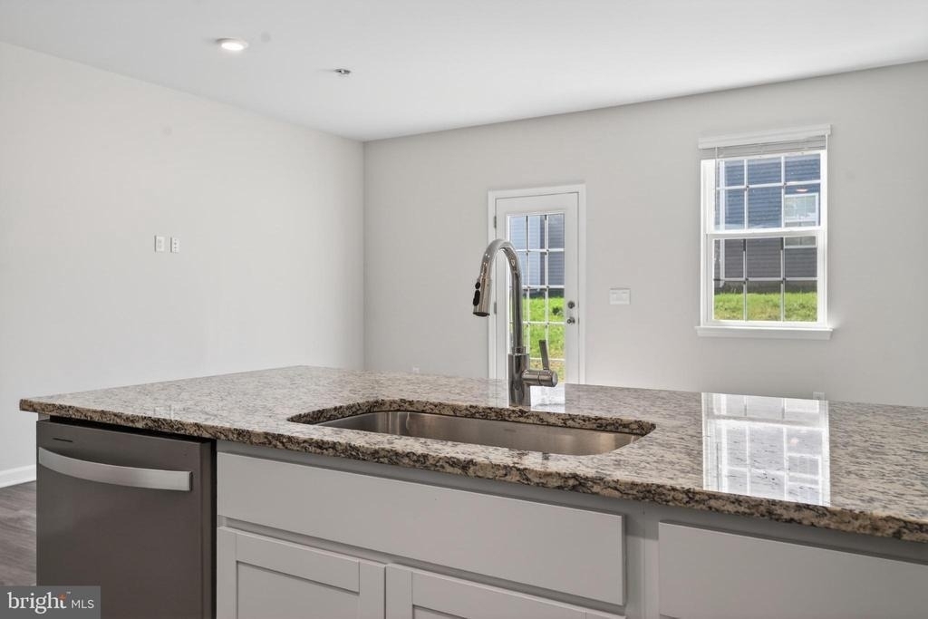 183 Caterpillar Drive - Photo 14