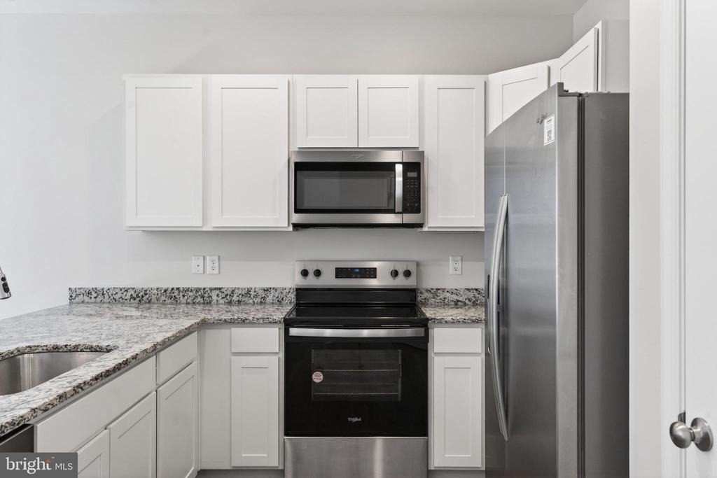 183 Caterpillar Drive - Photo 10