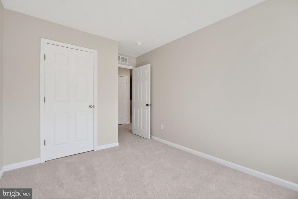 183 Caterpillar Drive - Photo 24