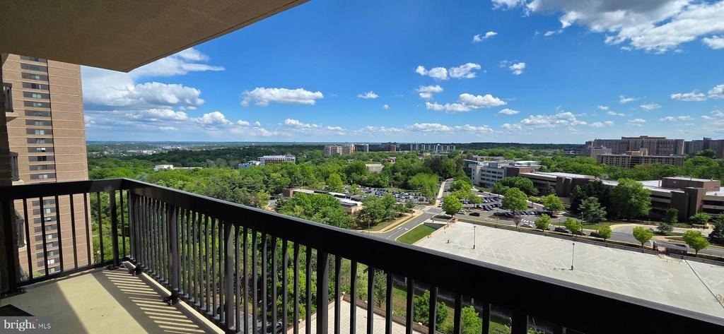 3709 S George Mason Drive - Photo 23