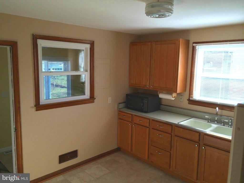 3456 Fall Hill Avenue - Photo 4