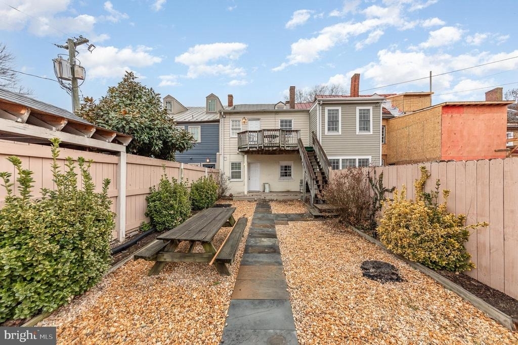 503 Caroline Street - Photo 12