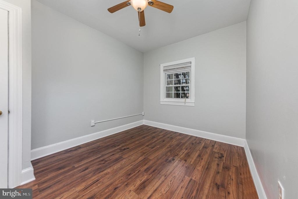 503 Caroline Street - Photo 10