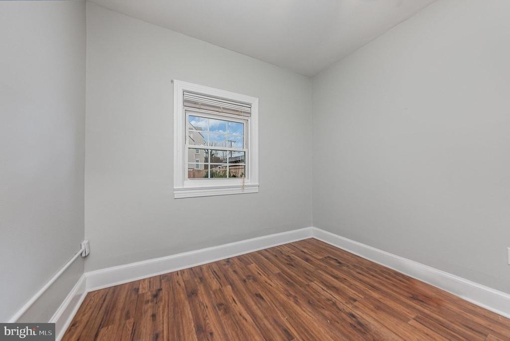 503 Caroline Street - Photo 11