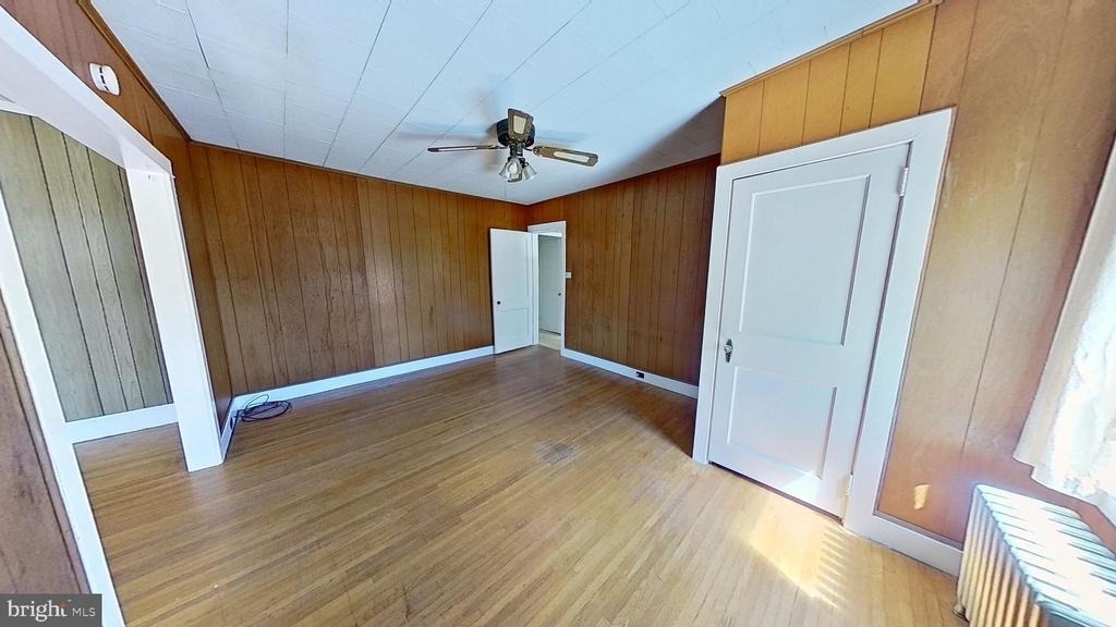 1301 N Duke Street - Photo 2