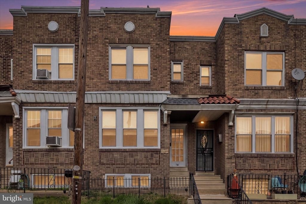 1117 Rosalie Street - Photo 0