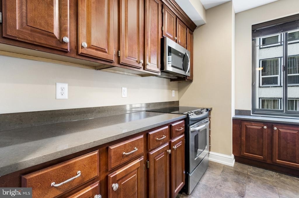 222 W Rittenhouse Square - Photo 24