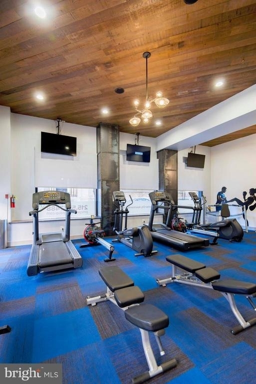 2100 Walnut Street - Photo 13