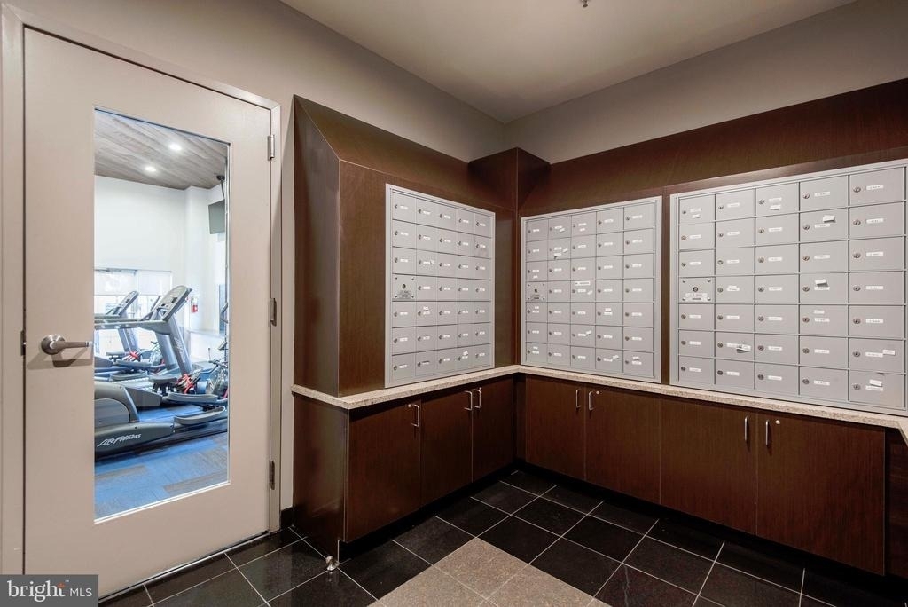 2100 Walnut Street - Photo 9