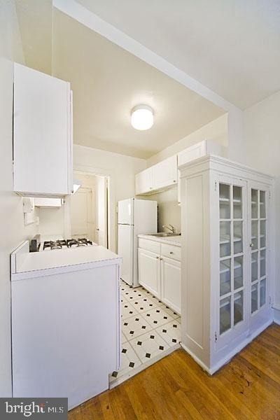 2100 Walnut Street - Photo 24