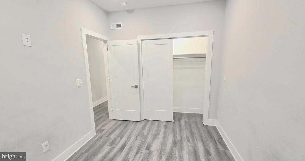 5233 Chancellor Street - Photo 10