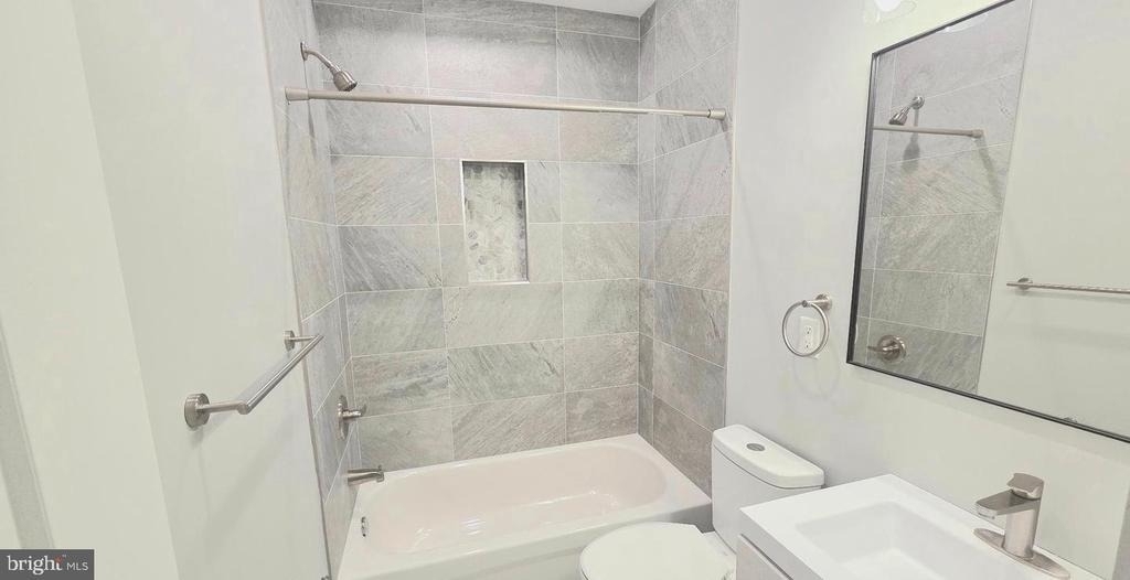 5233 Chancellor Street - Photo 7