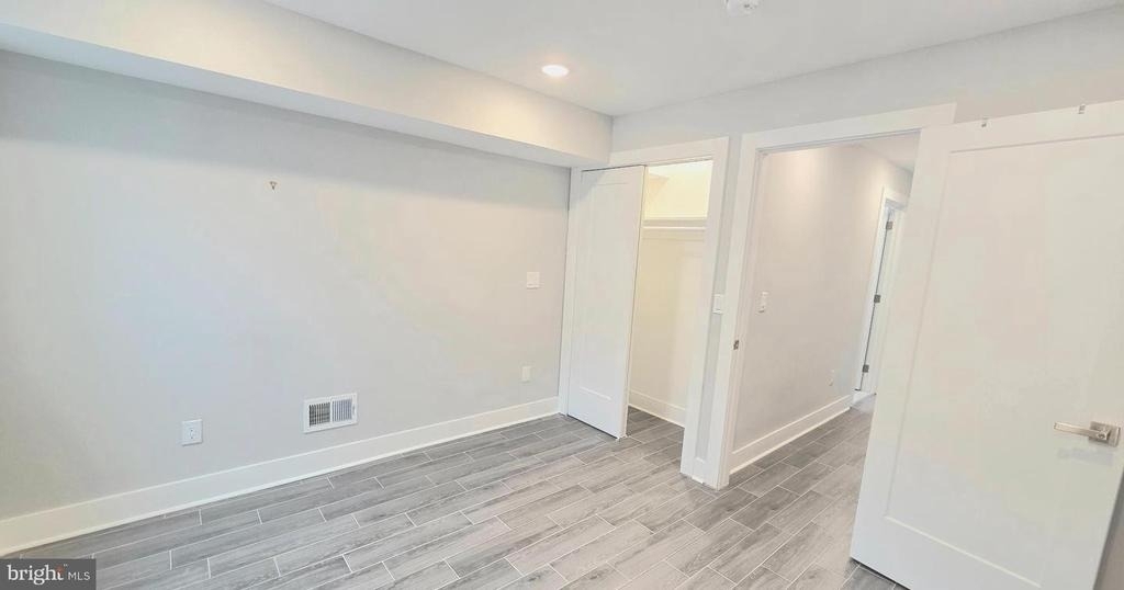5233 Chancellor Street - Photo 15