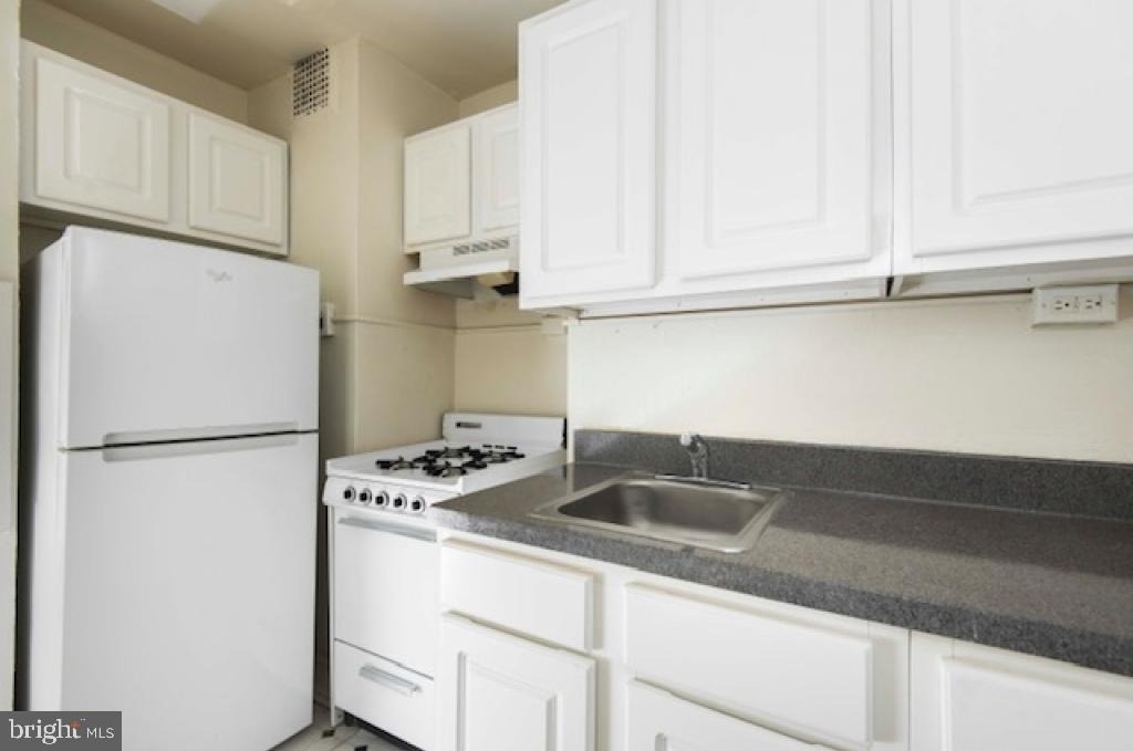 2100 Walnut Street - Photo 21