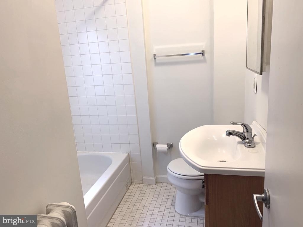 332-34 S 17th Street - Photo 9