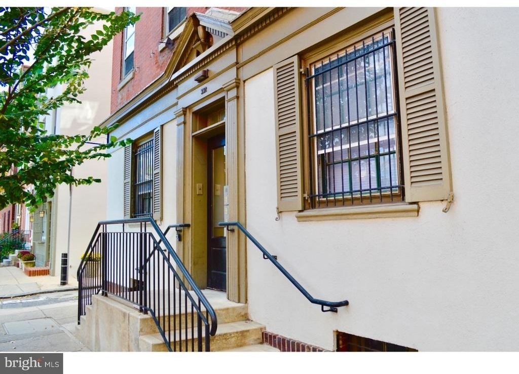 332-34 S 17th Street - Photo 1