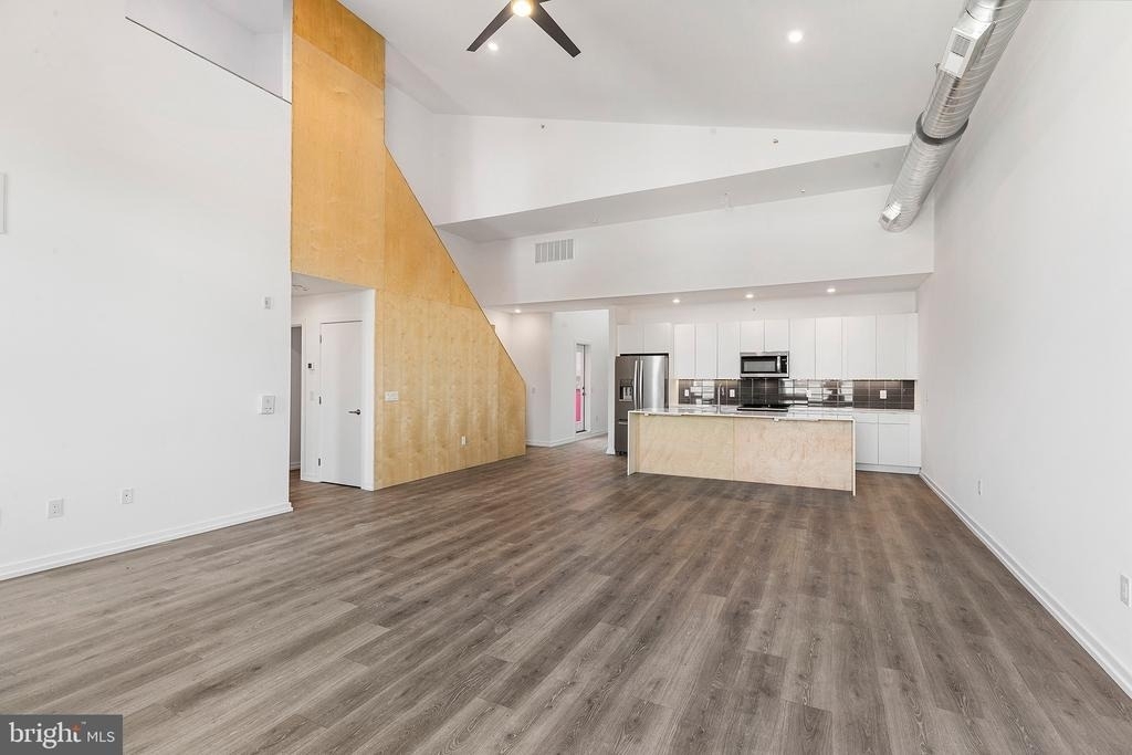 1229 Front St - Photo 5