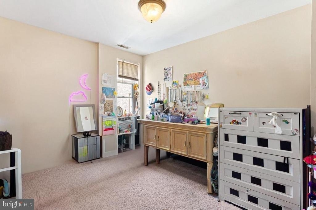 1910 N 17th Street - Photo 8