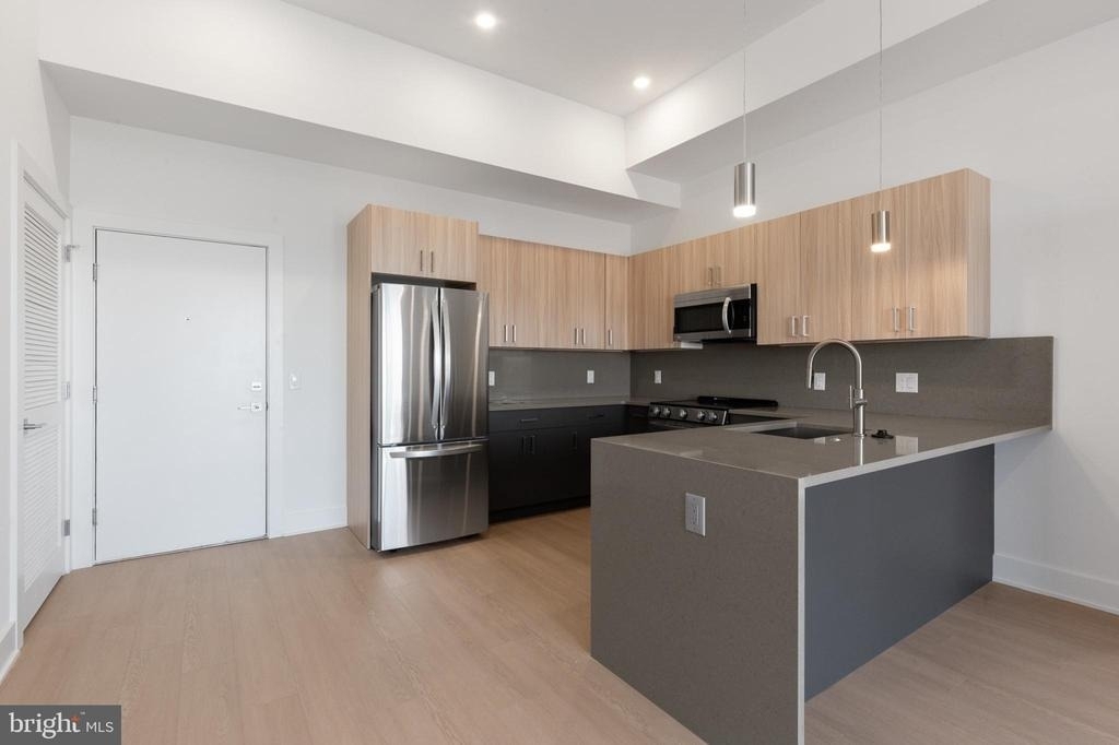 1731 Tilghman Street - Photo 3
