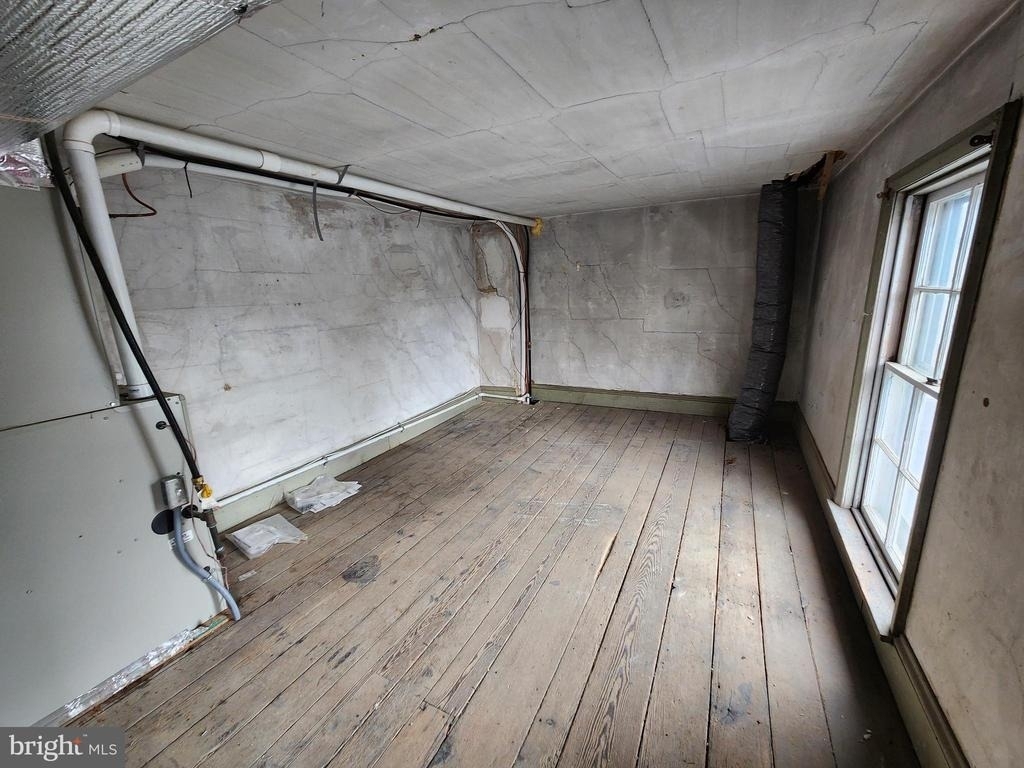129 Shearer Street - Photo 12