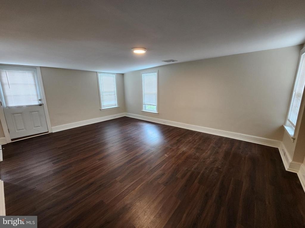 129 Shearer Street - Photo 8
