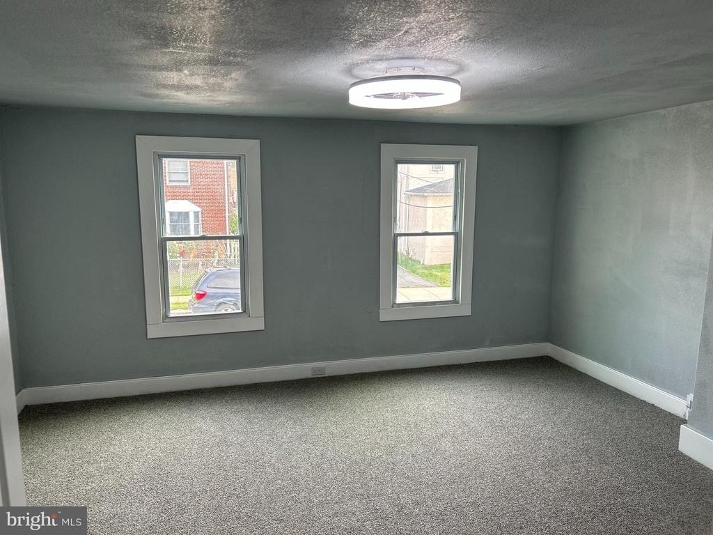 1312 E 13th Street - Photo 13