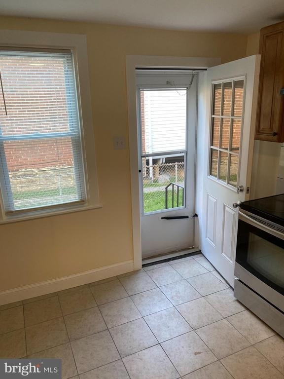 1312 E 13th Street - Photo 6
