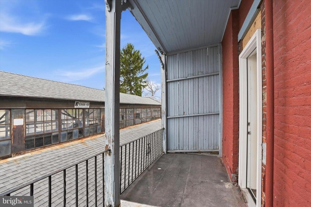112 N 11th Street - Photo 16