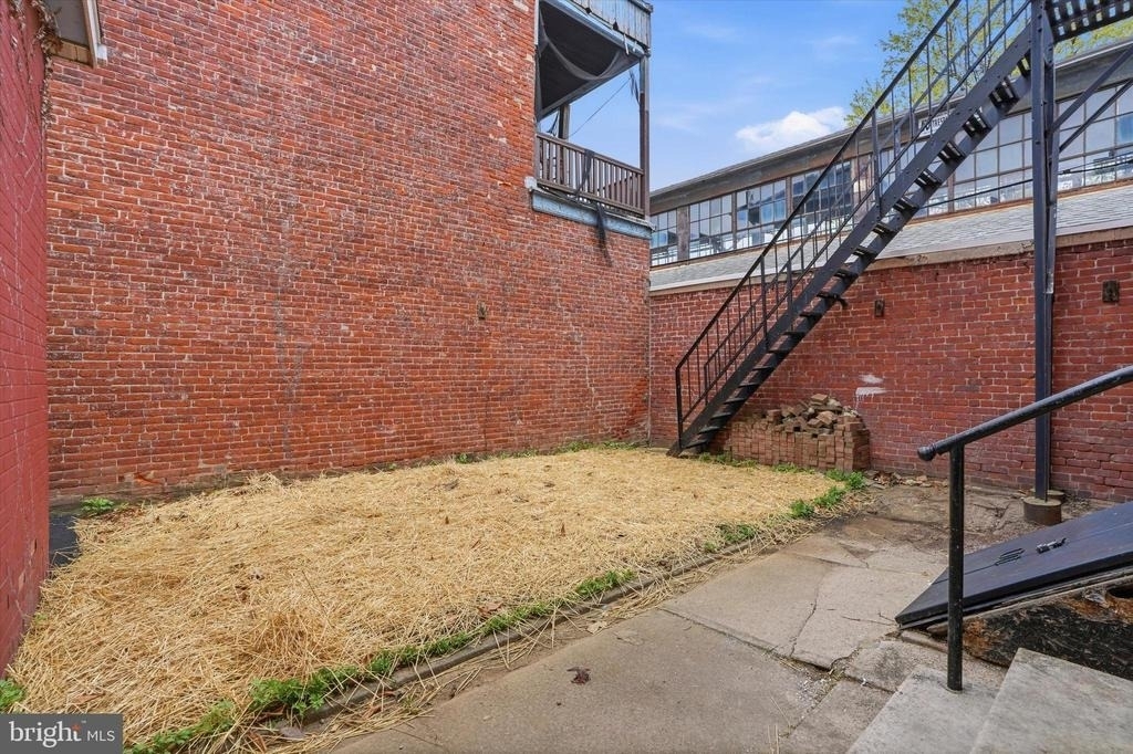 112 N 11th Street - Photo 13