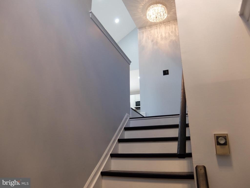 7 Powell Court - Photo 1