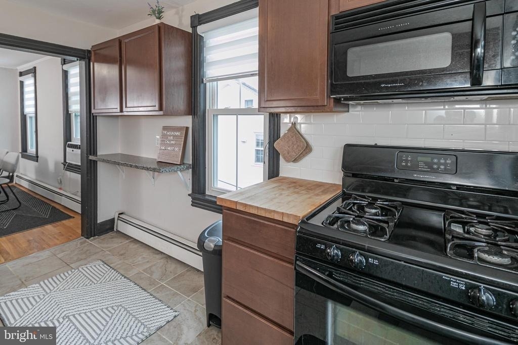 357 Nassau Street - Photo 3