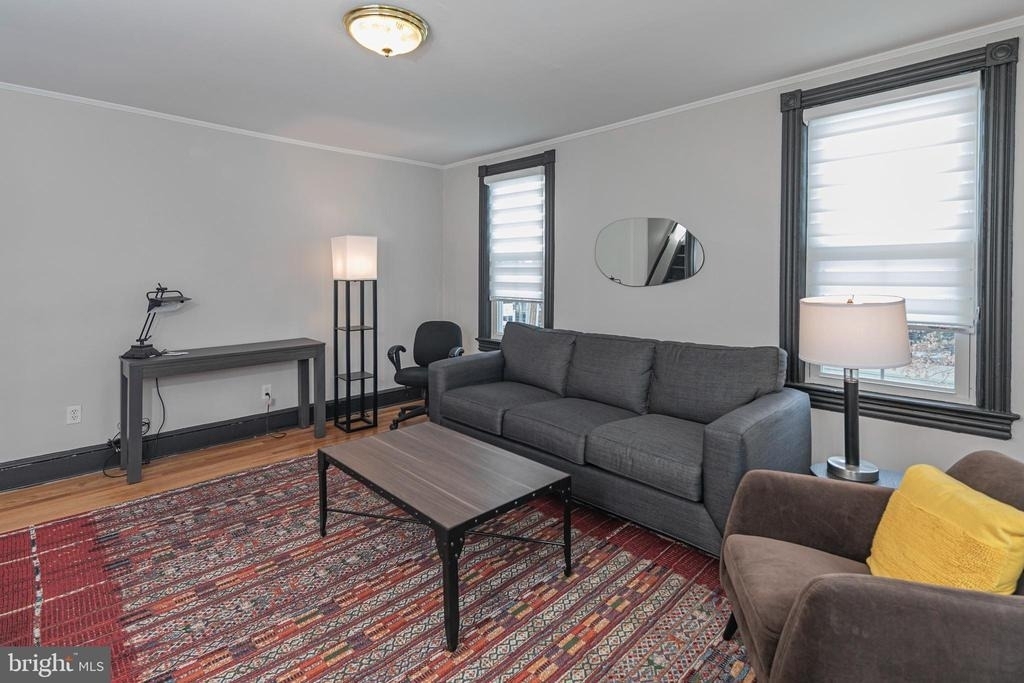 357 Nassau Street - Photo 8
