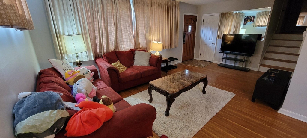 117 N Brookfield Road - Photo 0